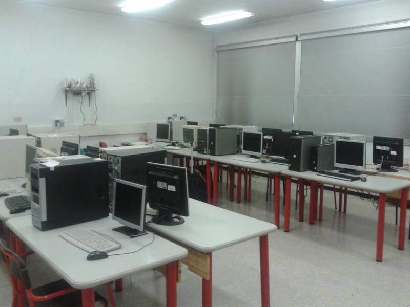 aula informatica.jpg